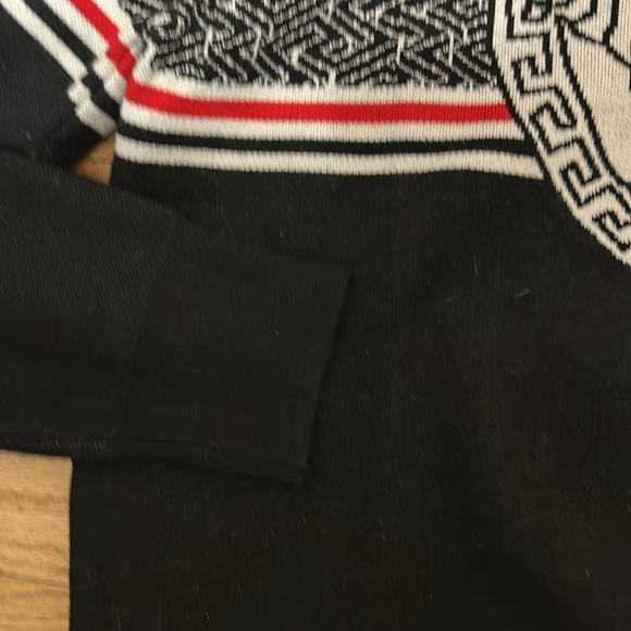 Men’s Versace Sweater brand new ! - Picture 4 of 7
